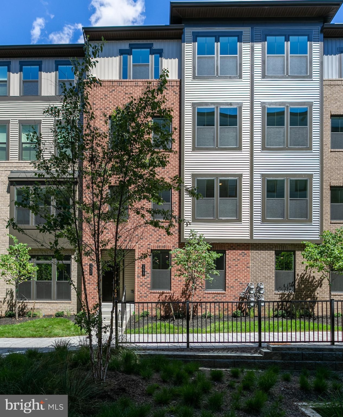 2328 Water Promenade Ave, Hunter Mill, VA 20171 - photo 1