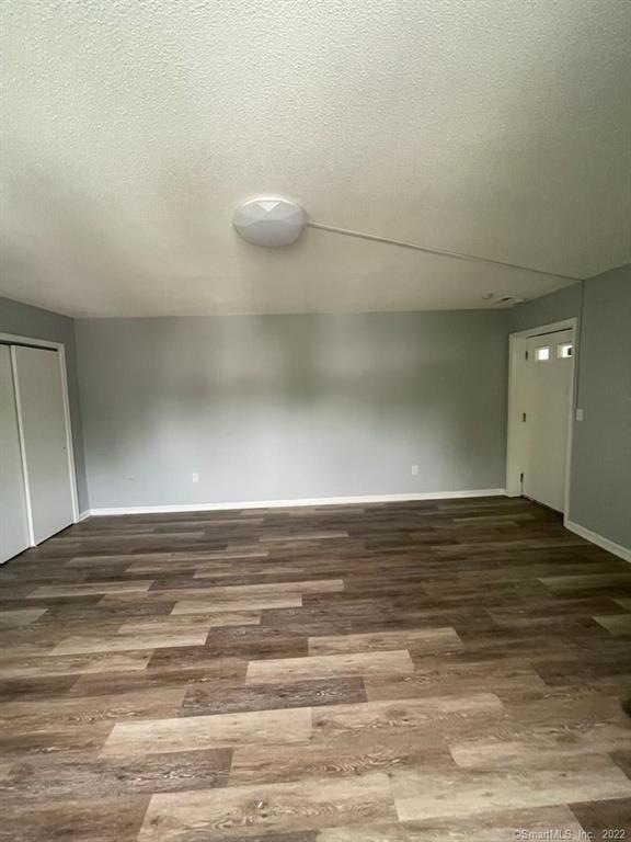 674 Cove Rd unit 4, Stamford, CT 06902 - photo 1