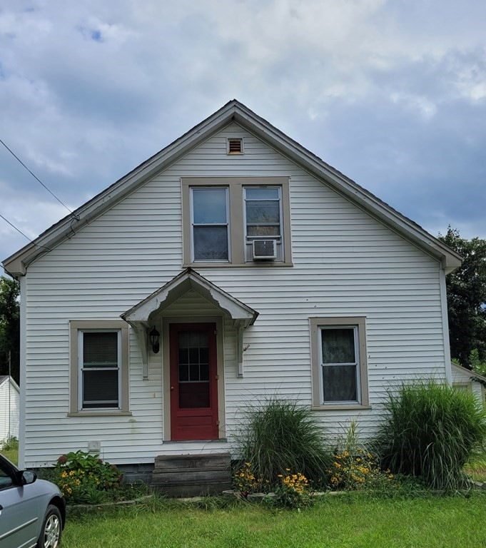 4 Henry Ave, Turners Falls, MA 01376 - photo 1