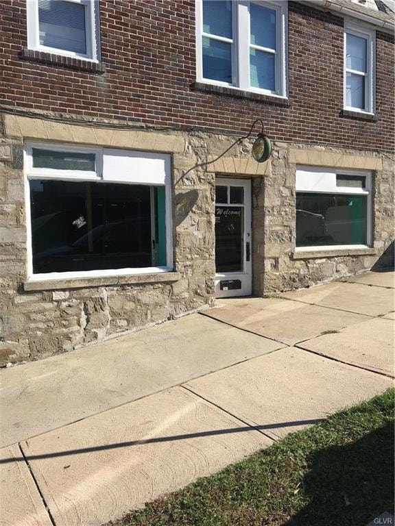 701 S 10th St unit 705, Allentown, PA 18103 - photo 1