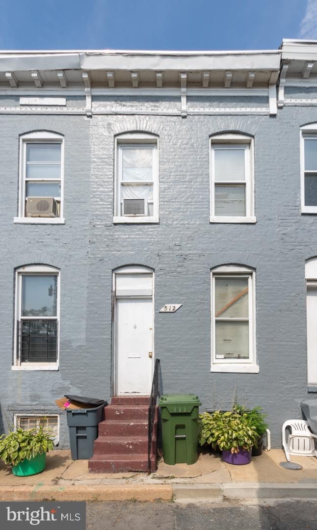 512 N Duncan St, Baltimore, MD 21205 - photo 1