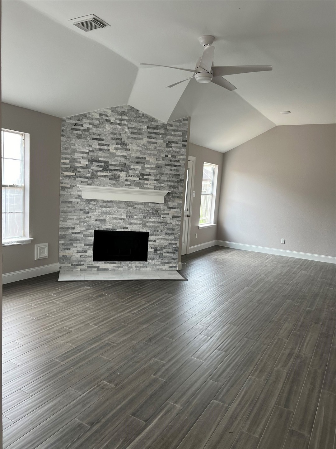 15646 Briargate Ct, Missouri City, TX 77489 - photo 1