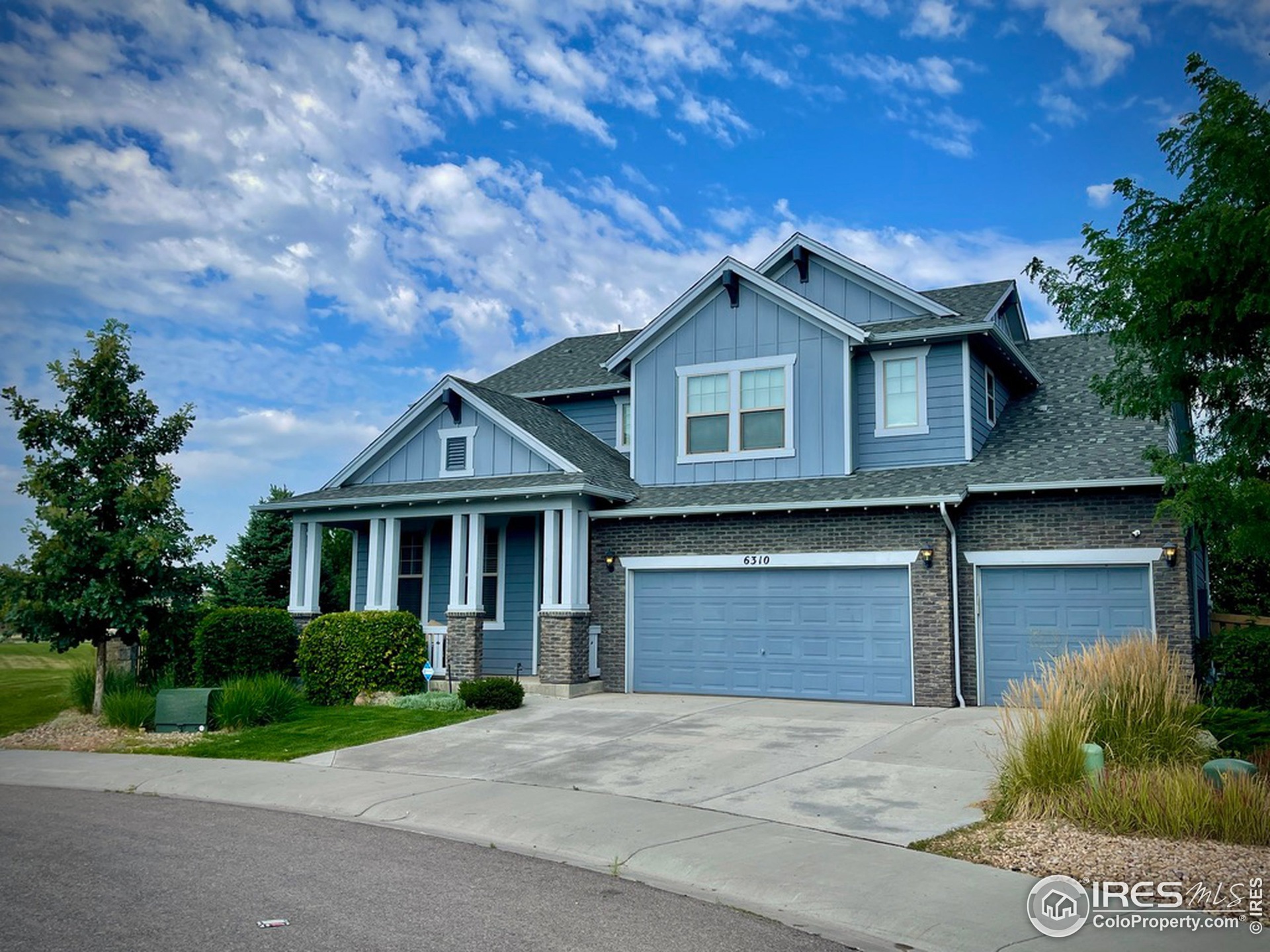 6310 Nokoni Court at the end of a cul-de-sac