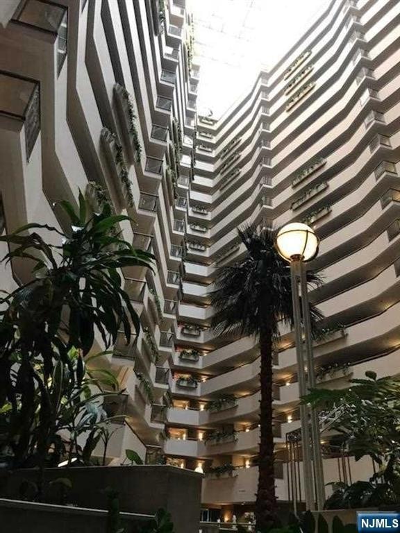 Atrium Palace Condominiums unit 3D, Fort Lee, NJ 07024 - photo 1