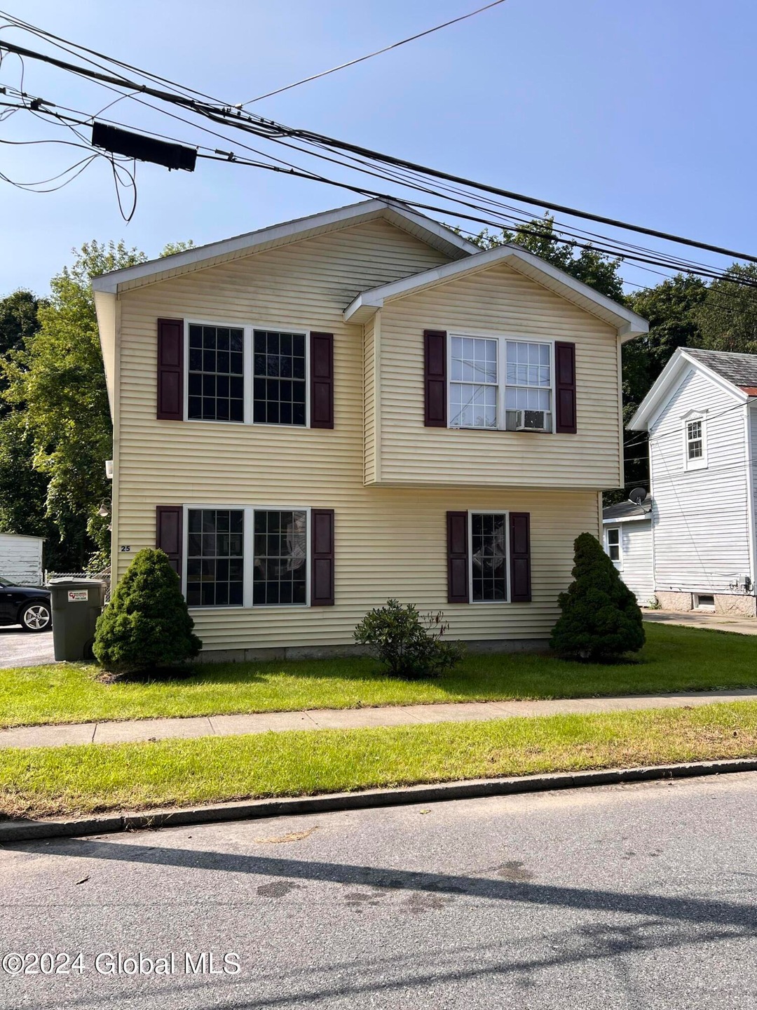 25 Morgan Ave, Glens Falls, NY 12801 - photo 1