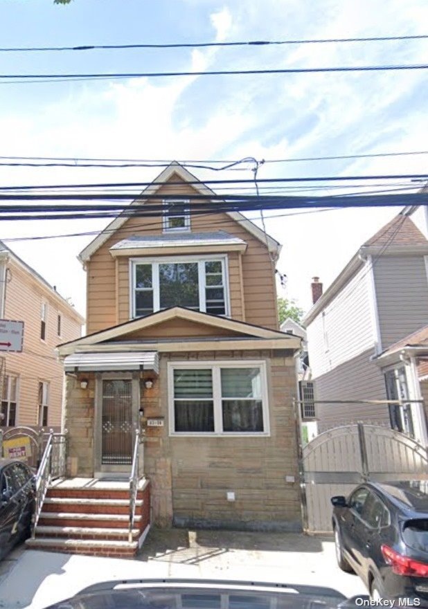 63-04 Booth St, Rego Park, NY 11374 - photo 1