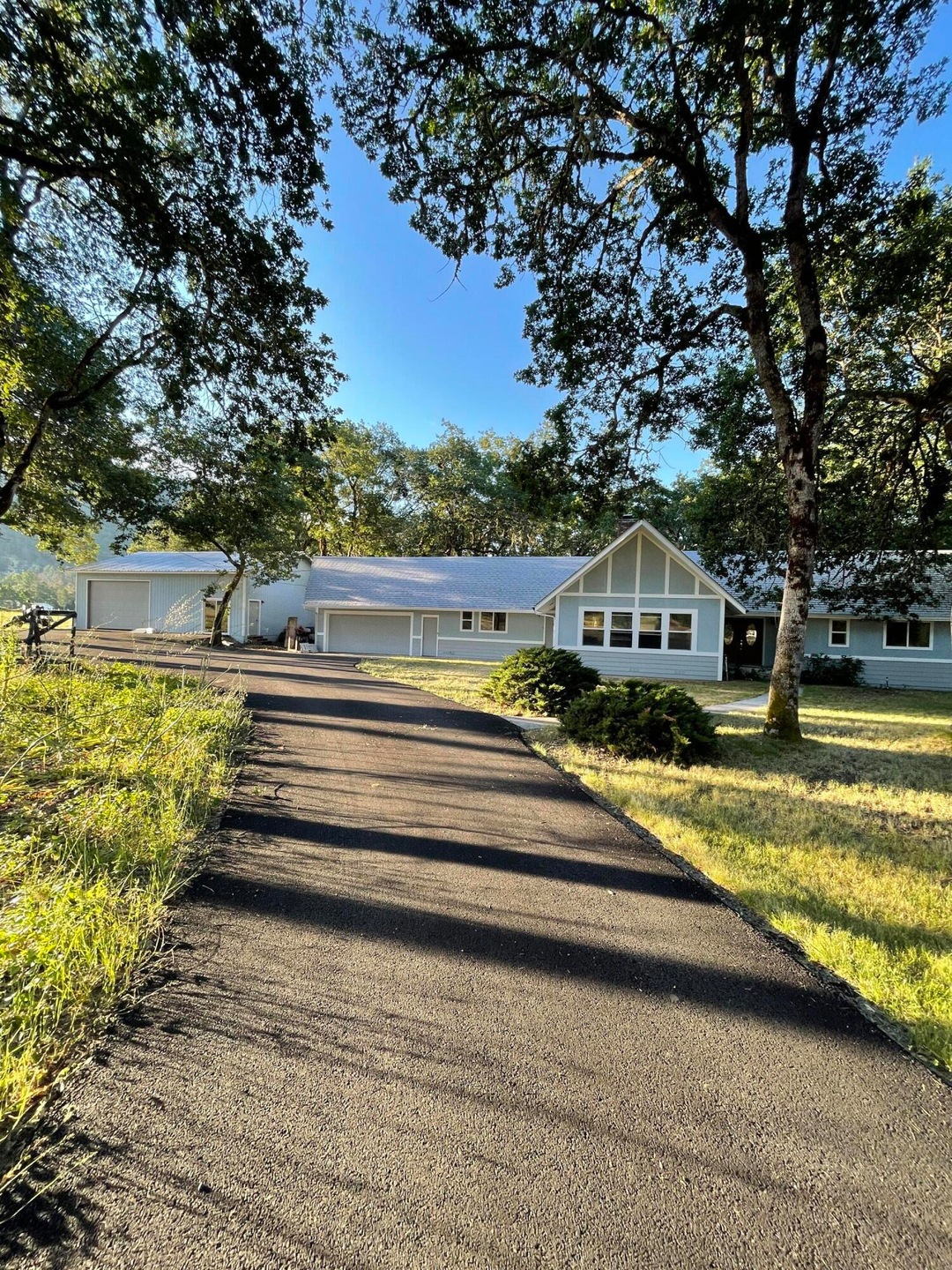 driveway to home and shop