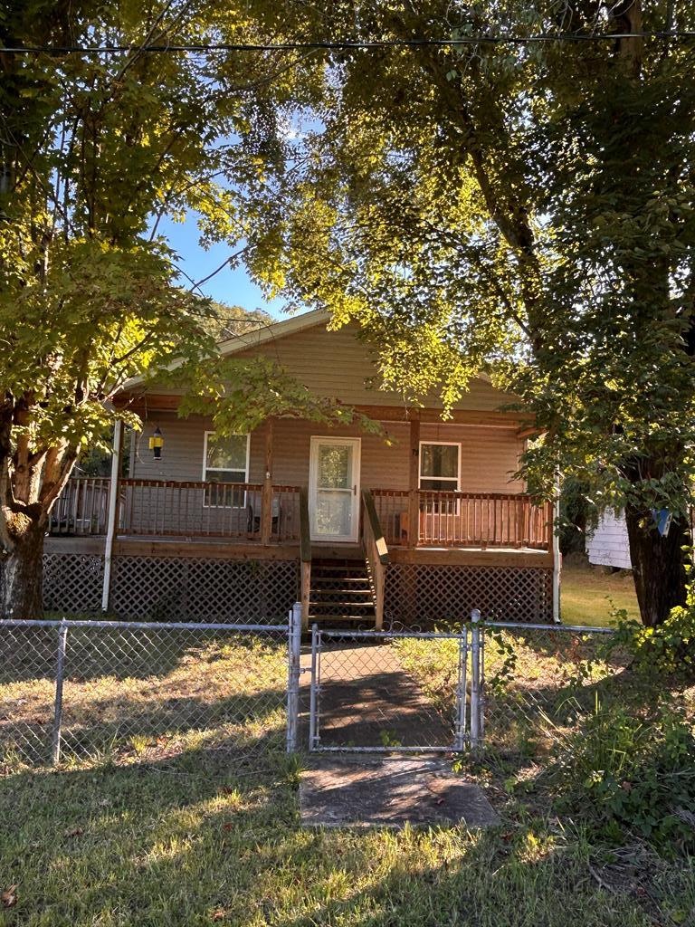 78 First Ave, Handley, WV 25102 - photo 1