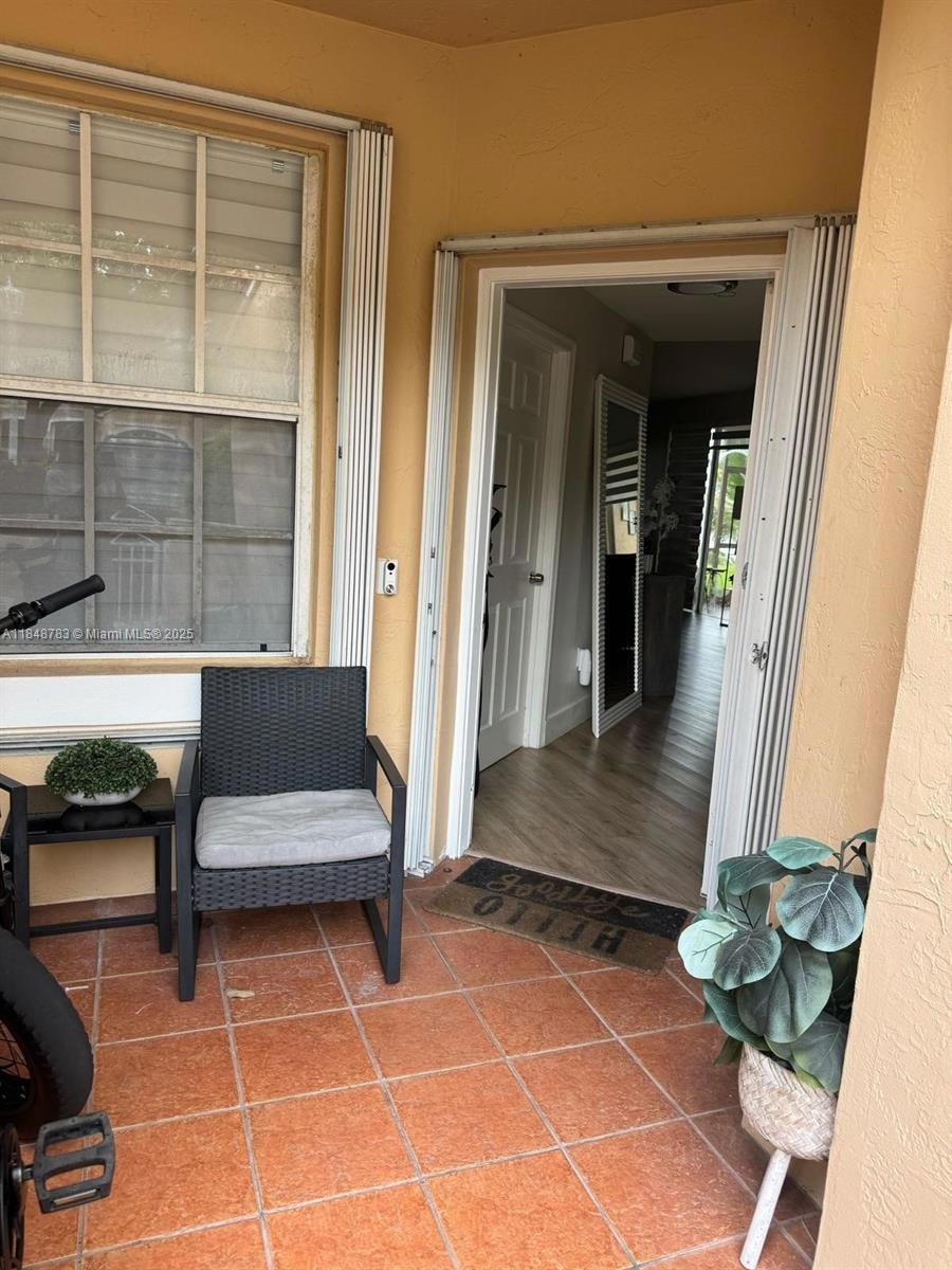 14621 Balgowan Rd unit 1053, Miami Lakes, FL 33016 - photo 1