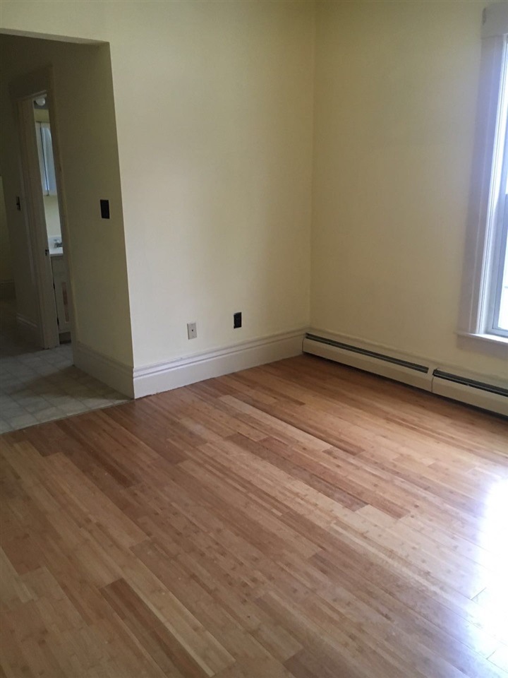 163 Pleasant St unit 2W, Concord, NH 03301 - photo 1