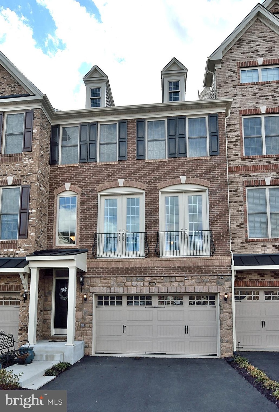 24993 Cambridge Hill Terrace, Chantilly, VA 20152 - photo 1