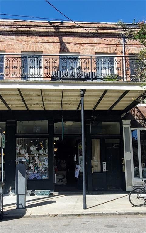 2041 Magazine St unit D, New Orleans, LA 70130 - photo 1