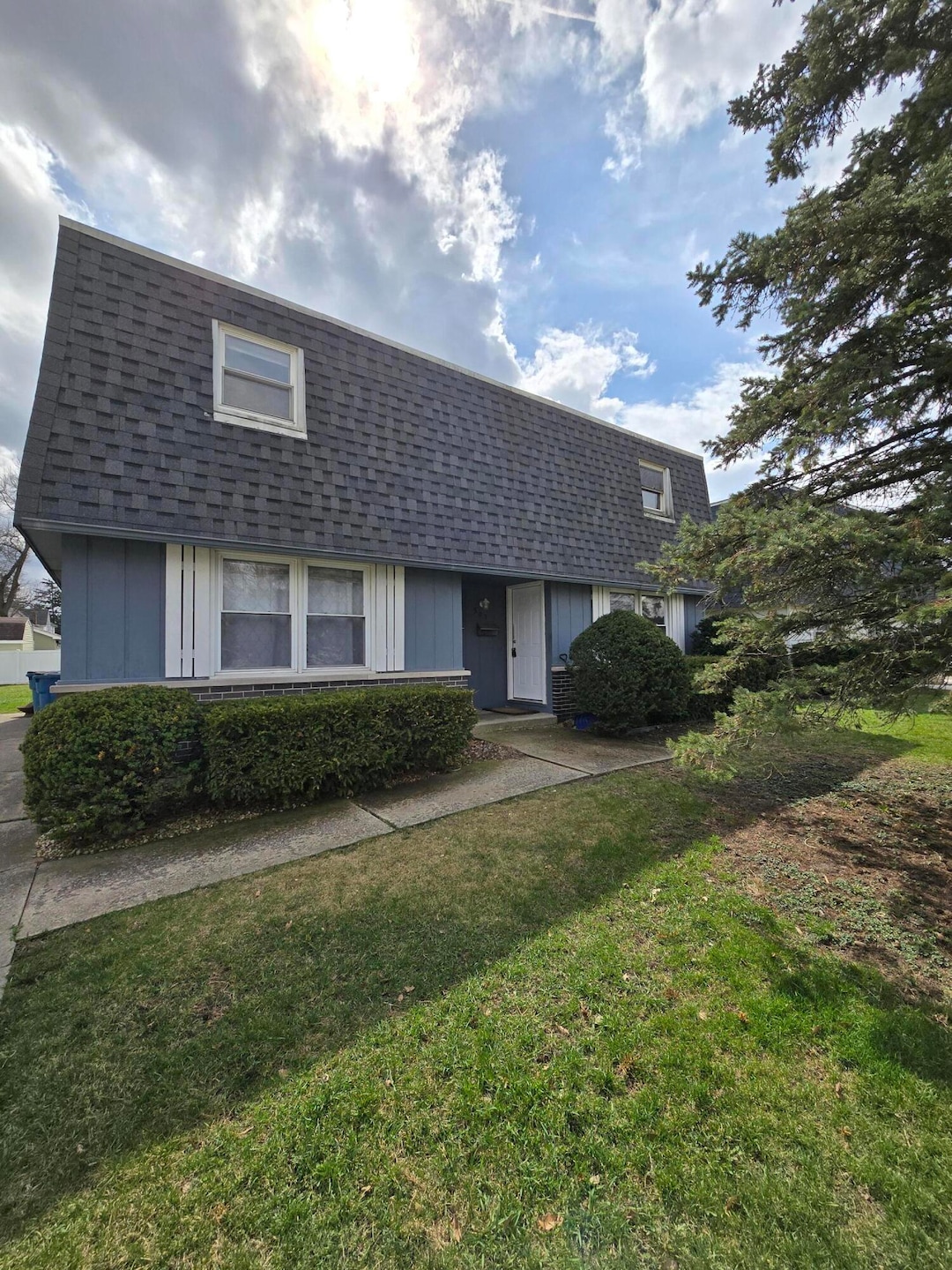 Sold $360,000 • Co-Listing Agent