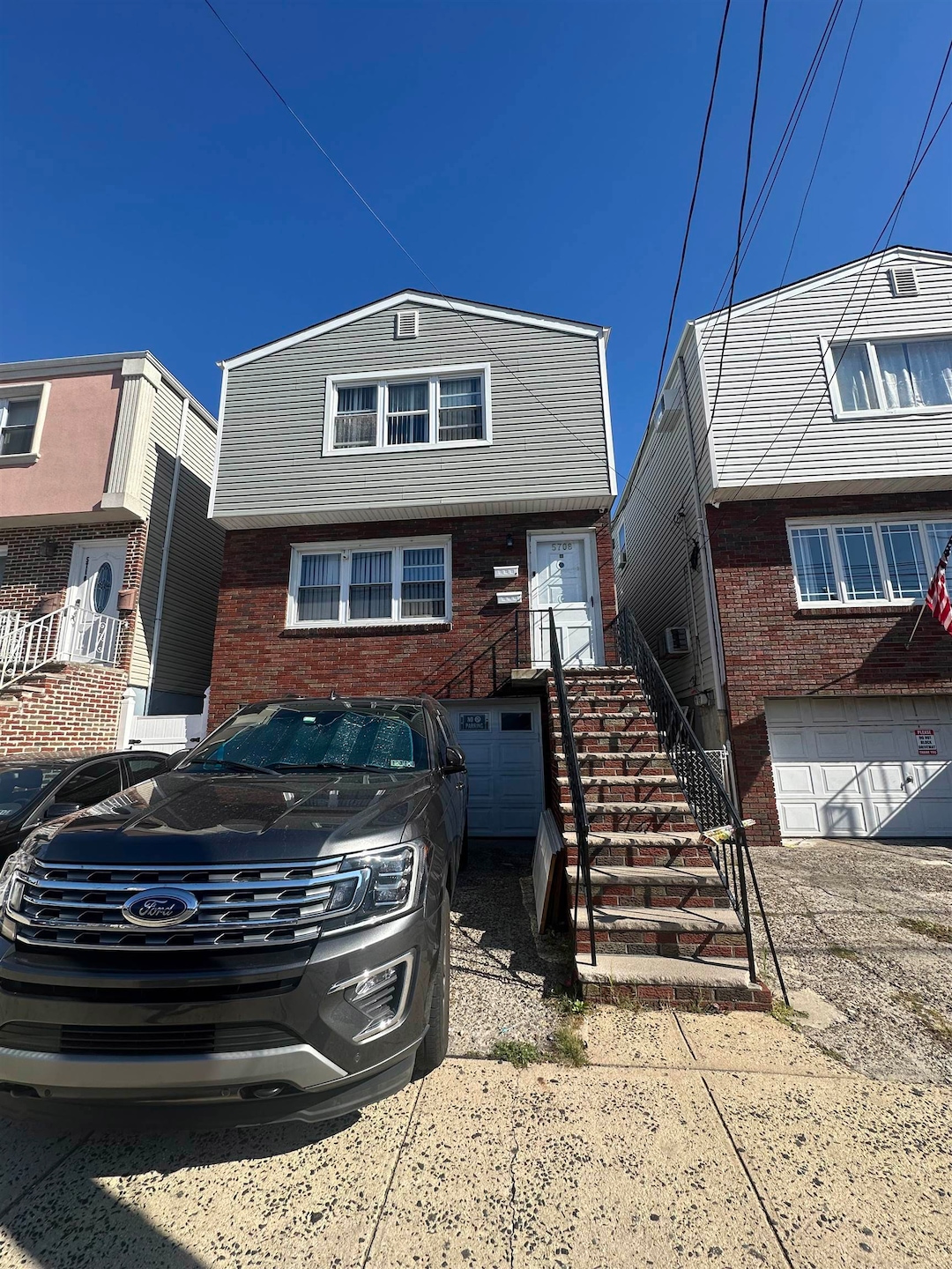 For Rent $2,200/month • Co-Listing Agent