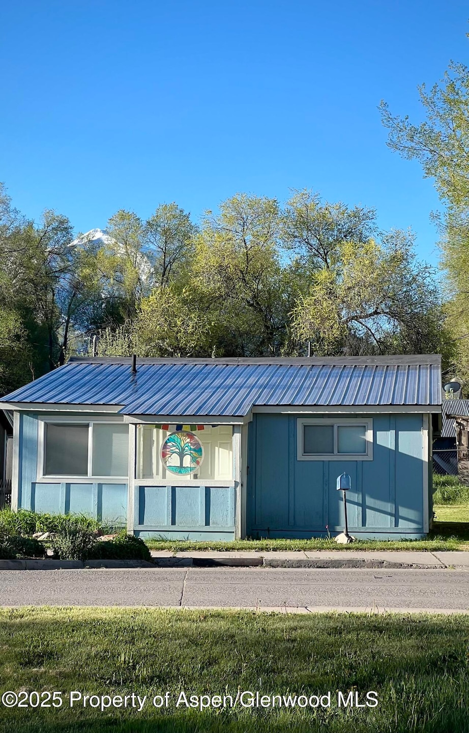 Sold $825,000 • Co-Listing Agent