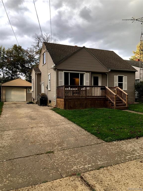 524 W 2nd St, Davison, MI 48423 - photo 1