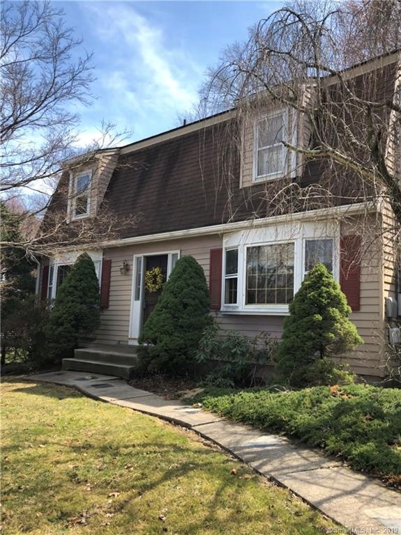 16 Whippoorwill Way, Wethersfield