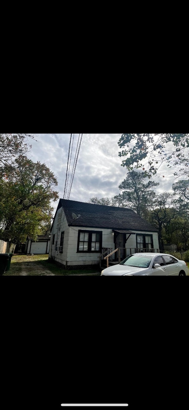 8430 Lanewood Dr, Houston, TX 77016 - photo 1