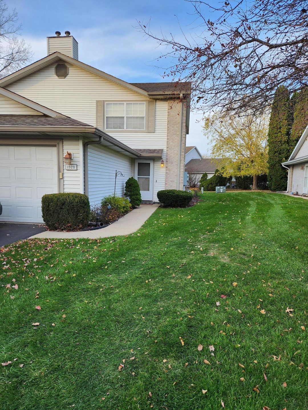 For Rent $2,000/month