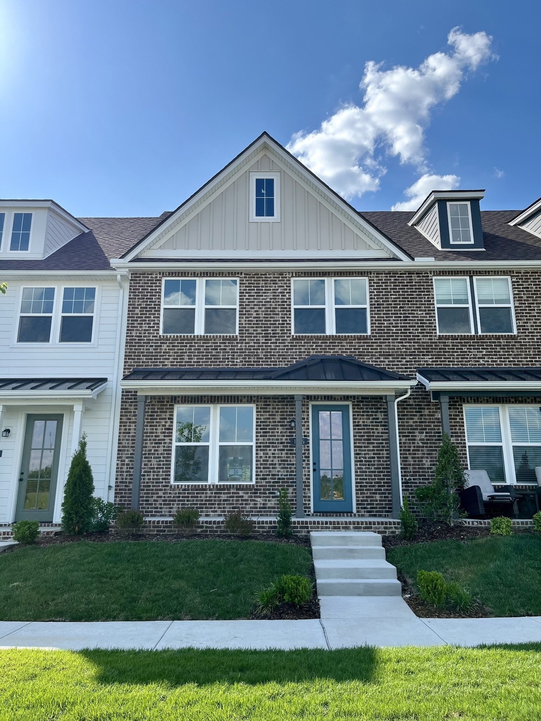 146 Valentine Aly, Nashville, TN 37218 - photo 1