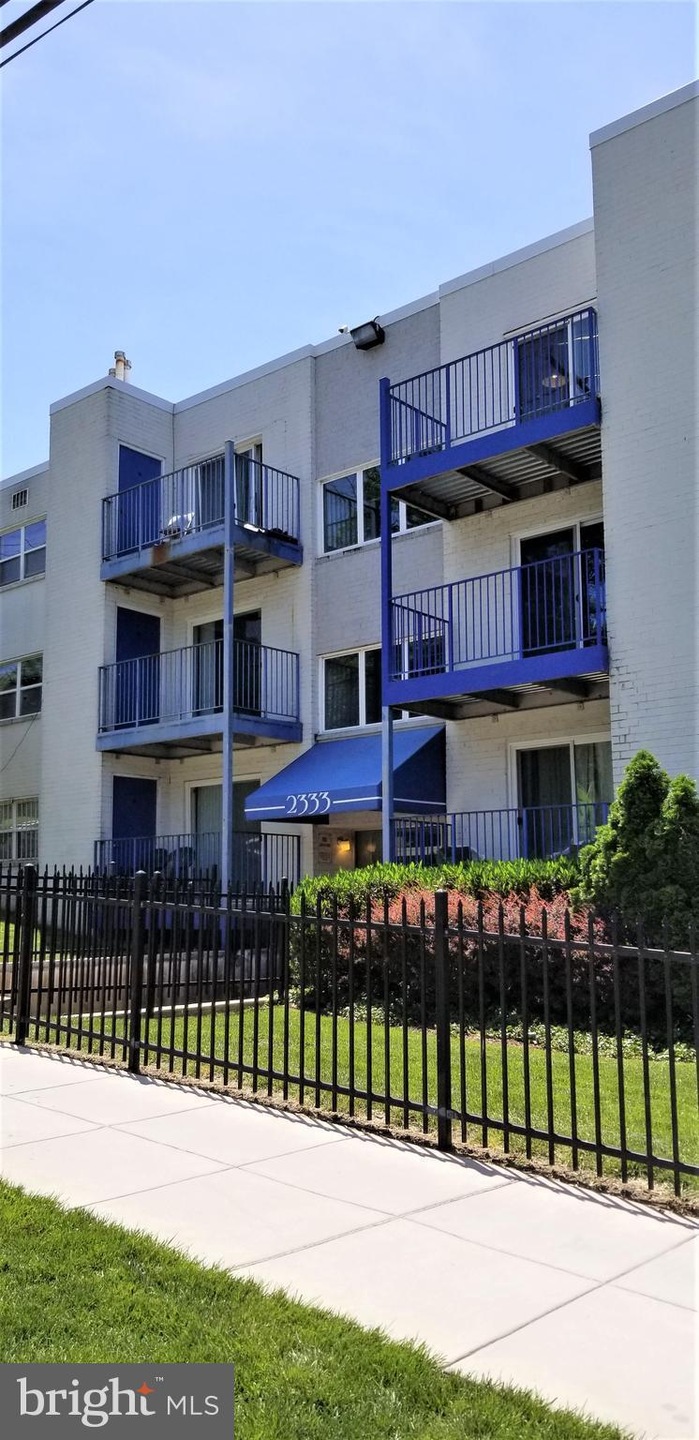2333 16th St SE unit 304, Washington, DC 20020 - photo 1