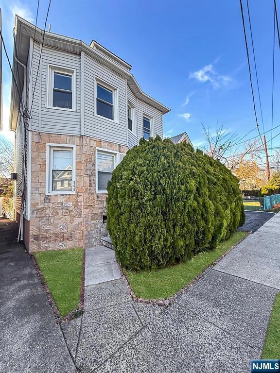 365 3rd St, Clifton, NJ 07011 - photo 1
