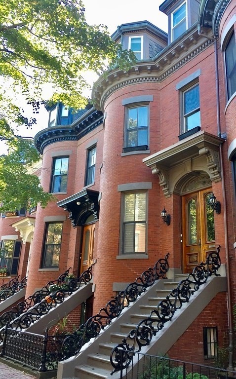 156 W Newton St, Boston, MA 02118 - photo 1