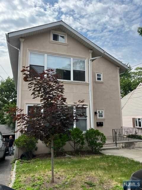 809 Fairview Ln unit B, Fort Lee, NJ 07024 - photo 1
