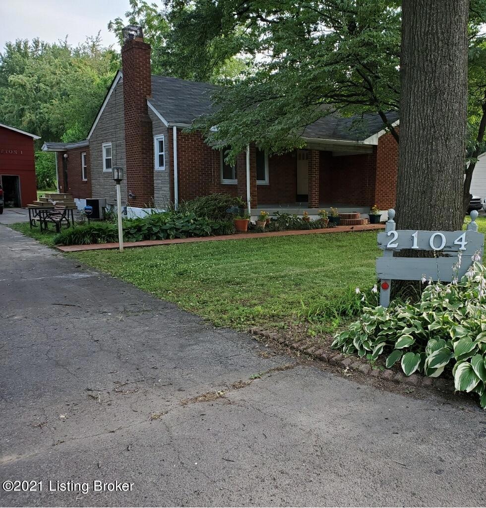 5DB83F7A-05C2-444D-A29A-FA01D954C65E