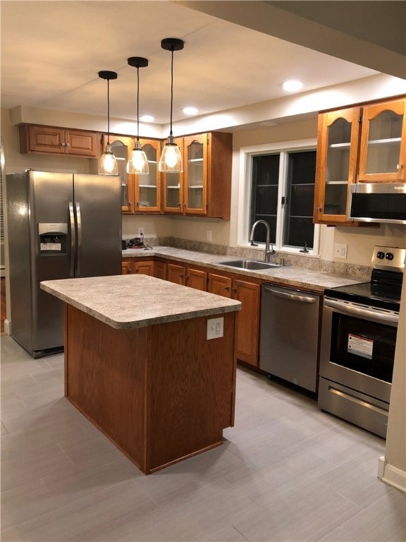 119 Simmonsville Ave, Johnston, RI 02919 - photo 1