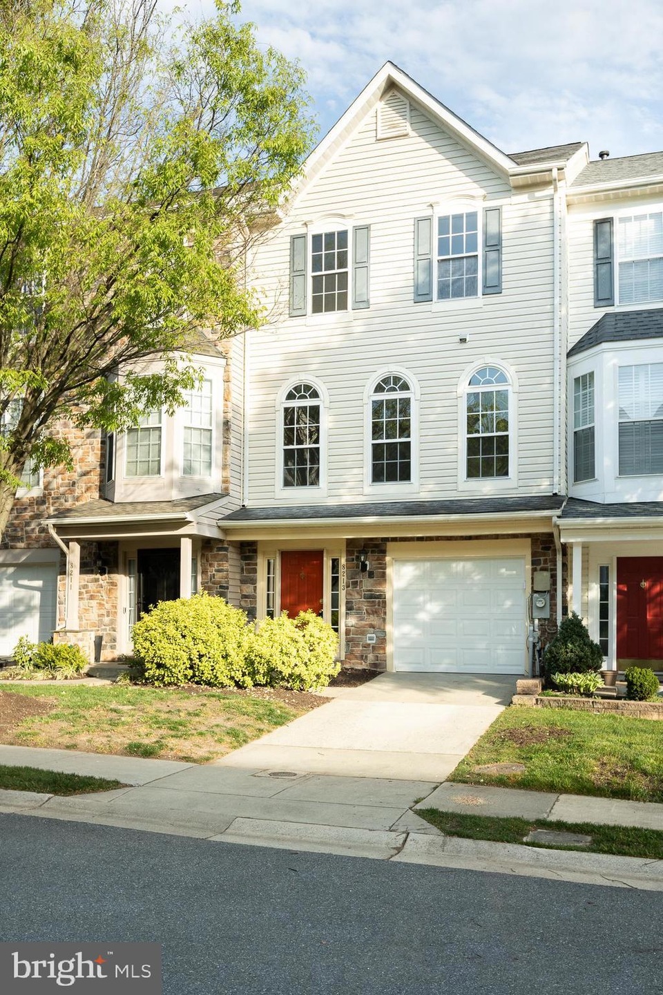 8213 Brooktree St, Laurel, MD 20724 - photo 1