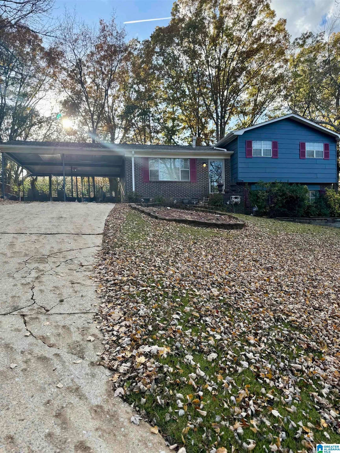 441 15th Ln NW, Center Point, AL 35215 - photo 1