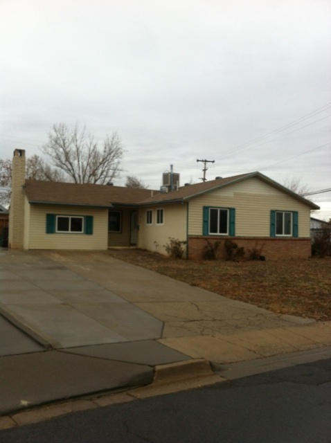 4108 E Douglas St, Farmington, NM 87402 - photo 1