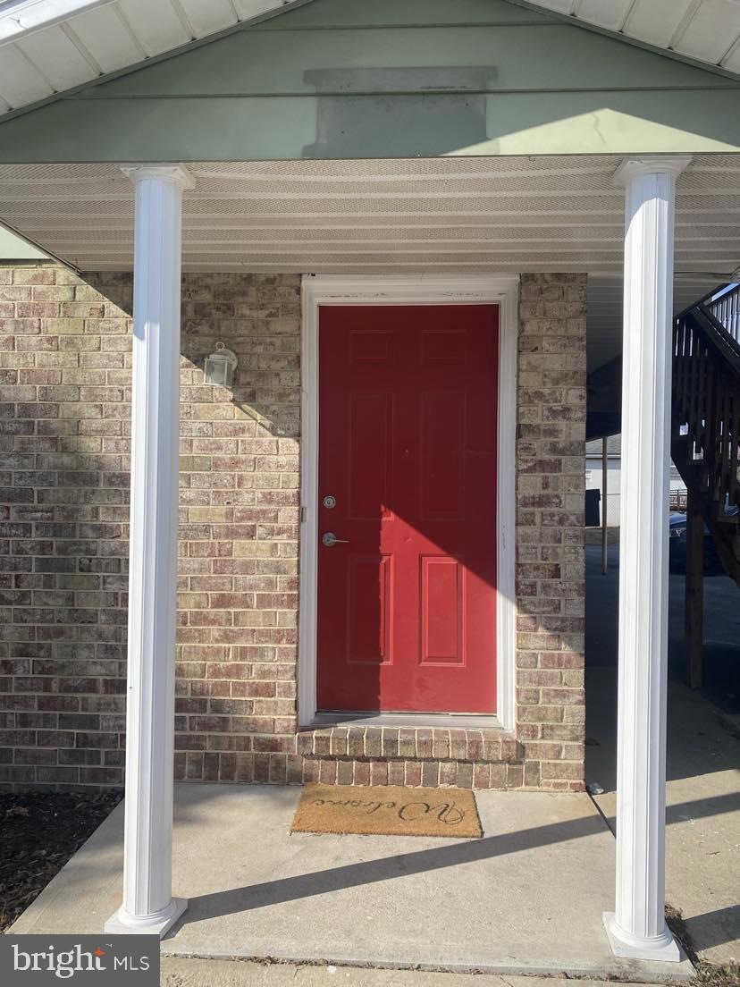 120 W 4th Ave unit 1, Ranson, WV 25438 - photo 1