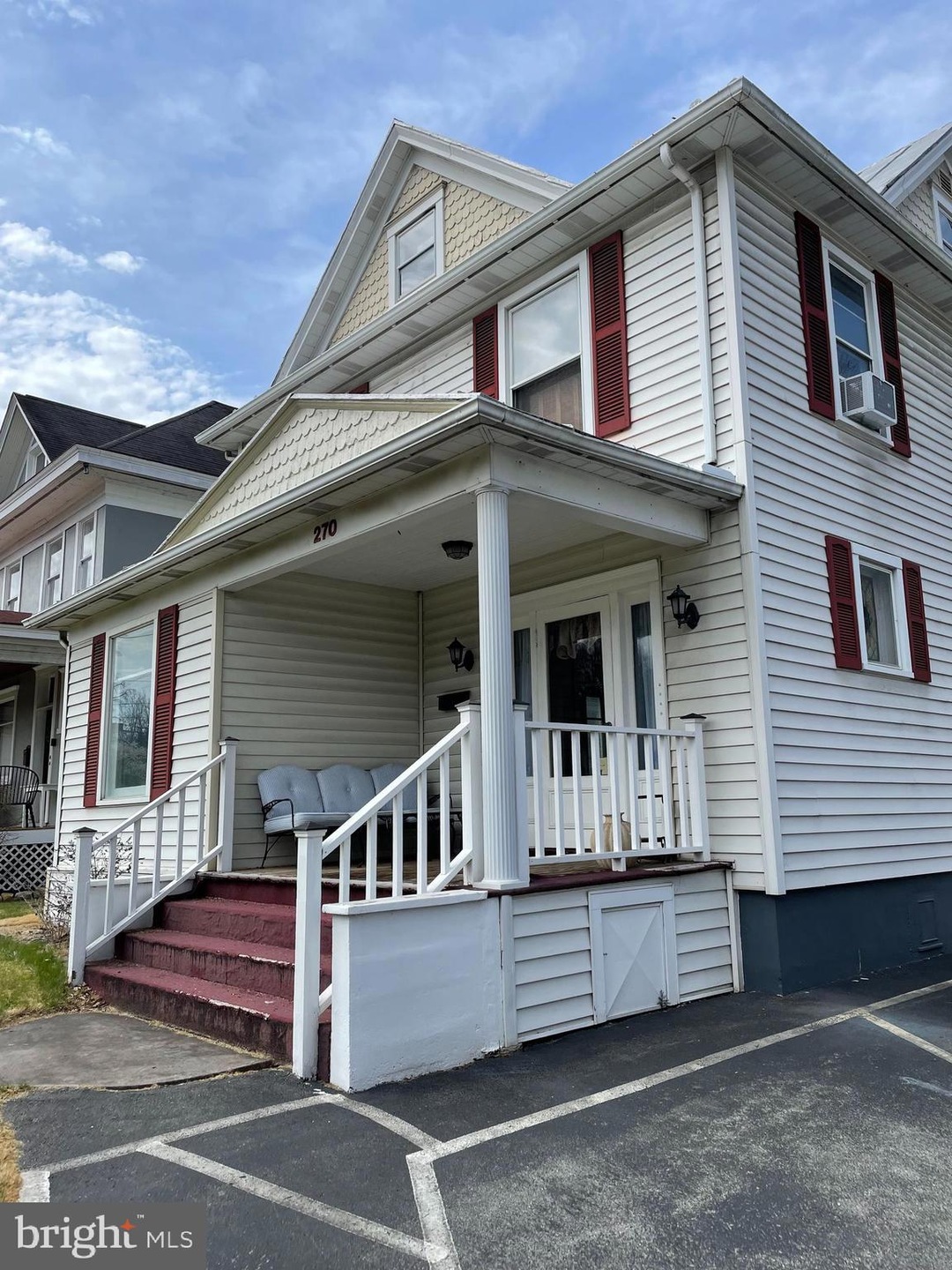 270 S Washington St, Berkeley Springs, WV 25411 - photo 1