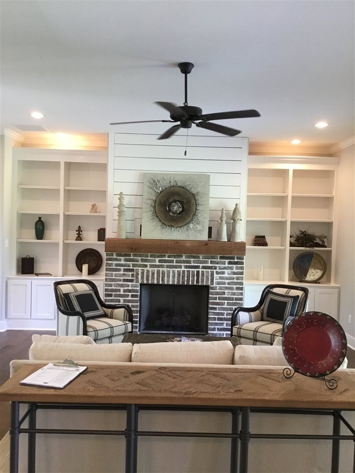 2+ acre Estate in Eads off Latting and Pisgah Read