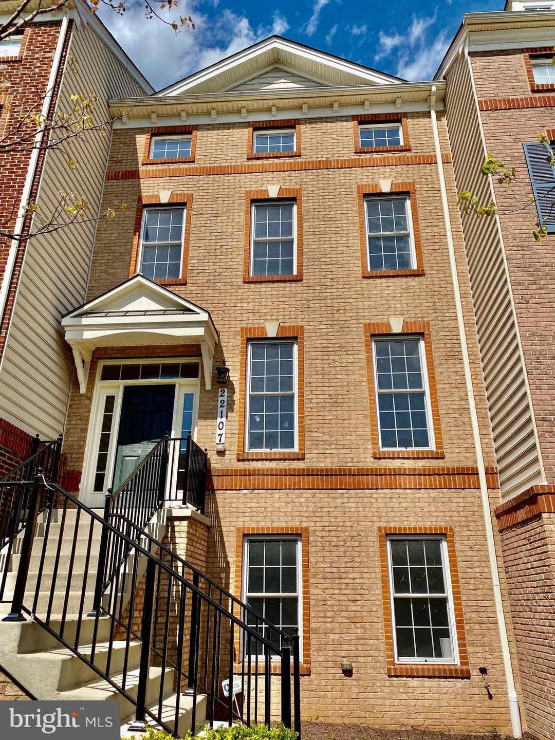 22107 Havenworth Ln, Clarksburg, MD 20871 - photo 1