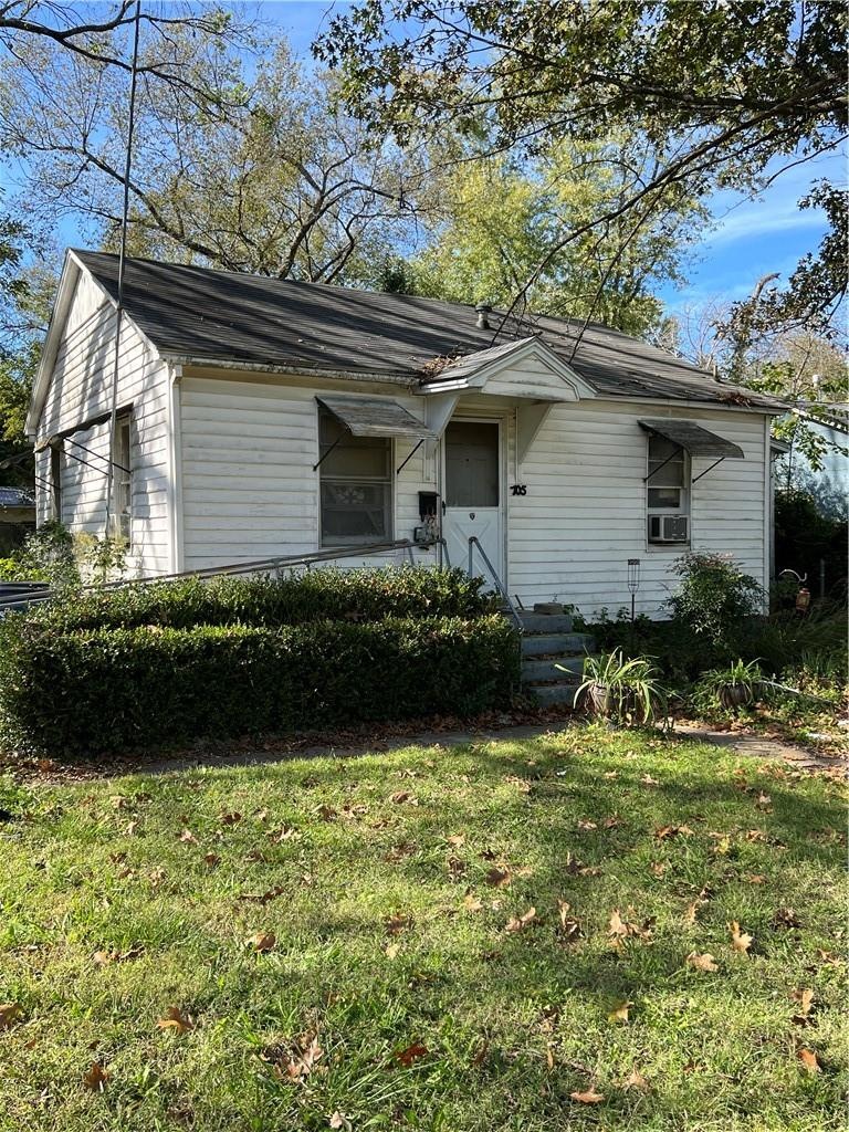 705 NW A St, Bentonville, AR 72712 - photo 1