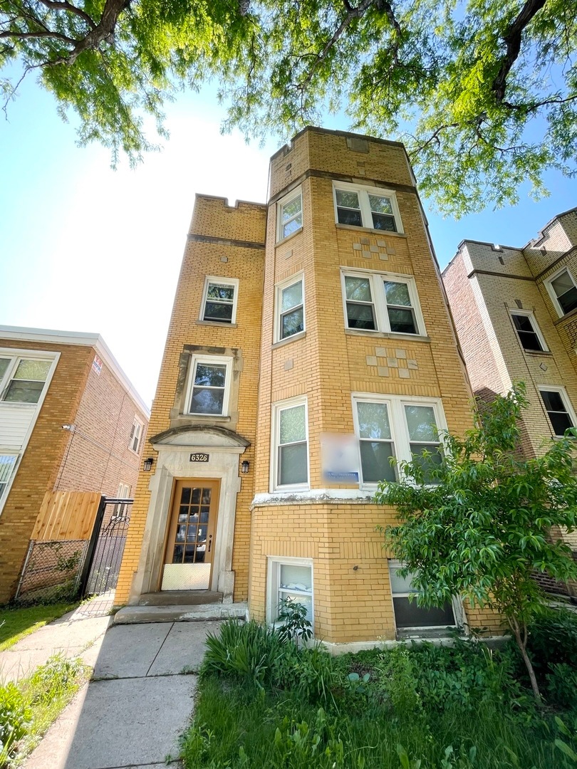 6326 N Rockwell St unit 3, Chicago, IL 60659 - photo 1