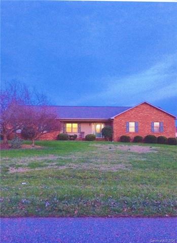 157 Meadow Oaks Dr, Statesville, NC 28625 - photo 1