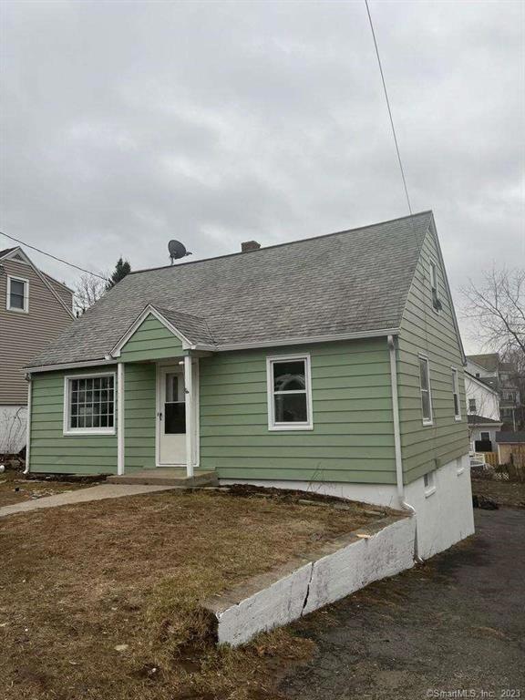 72 Stiles St, Waterbury, CT 06706 - photo 1