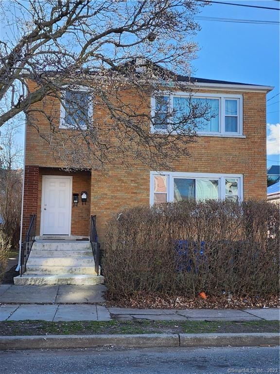 51 Pixlee Place unit 1st, Bridgeport, CT 06610 - photo 1