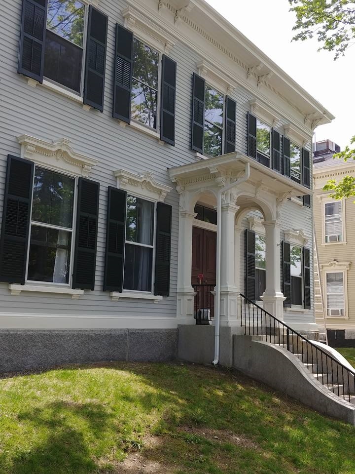 425 Middle St unit 5, Portsmouth, NH 03801 - photo 1