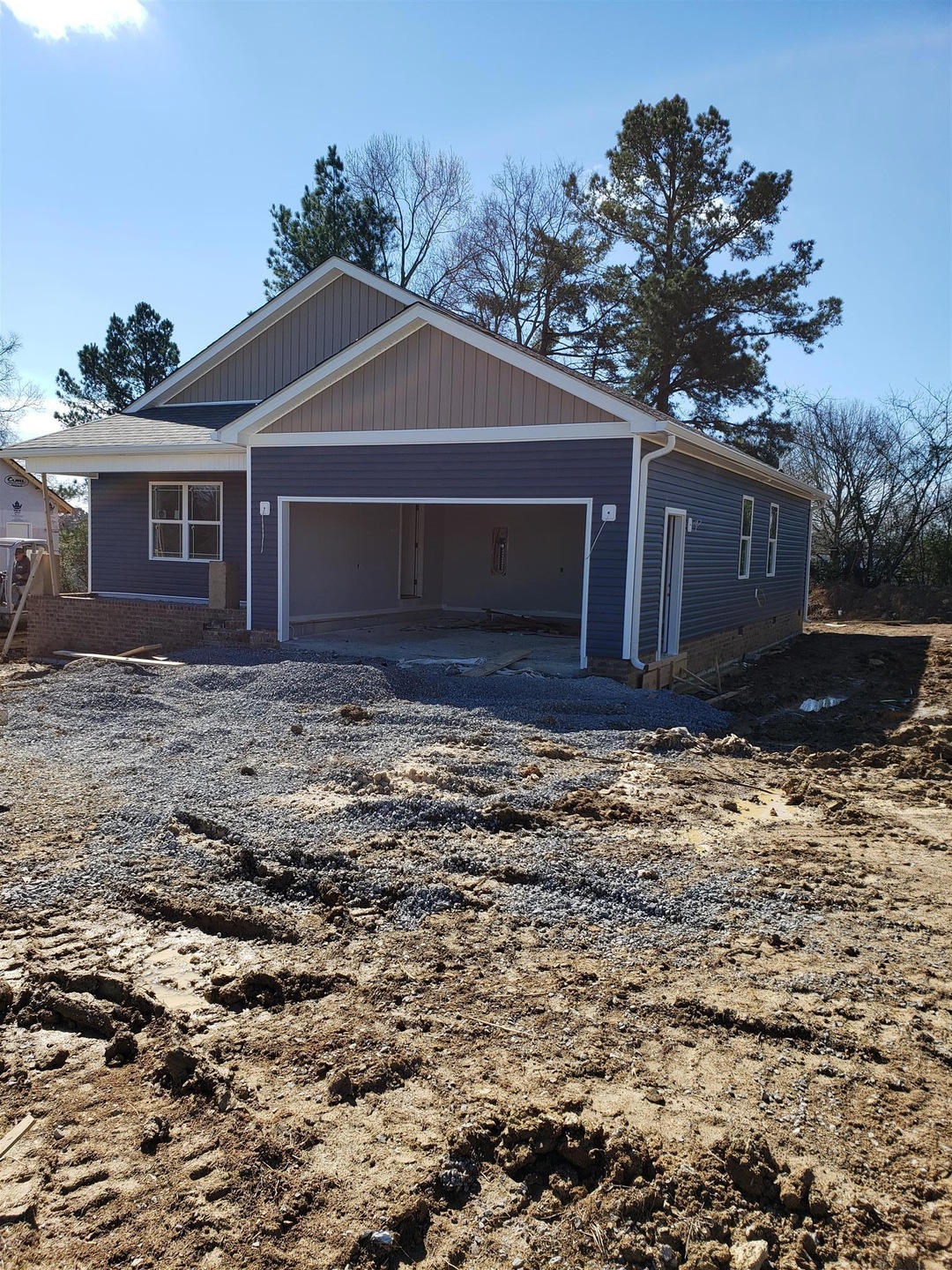 104 Bluegrass Dr, Shelbyville, TN 37160 - photo 1