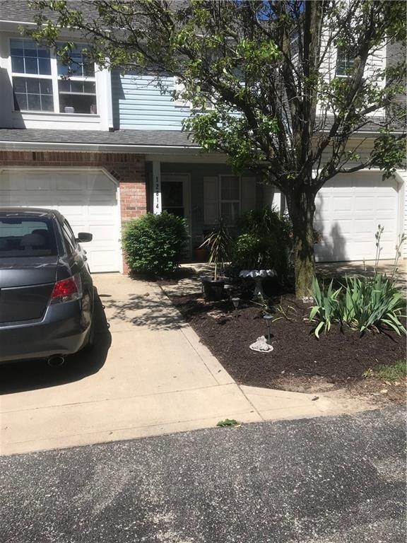 12814 Lamboll St, Fishers, IN 46038 - photo 1