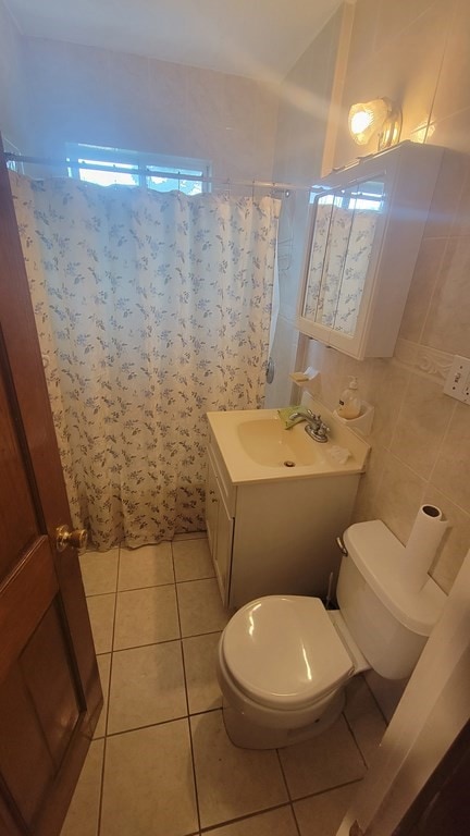 43 Bailey St unit 2, Dorchester Center, MA 02124 - photo 1