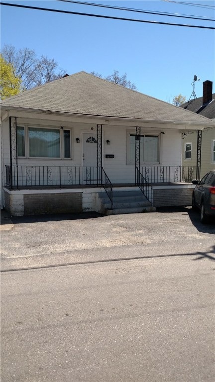 10 Libia St, Providence, RI 02909 - photo 1
