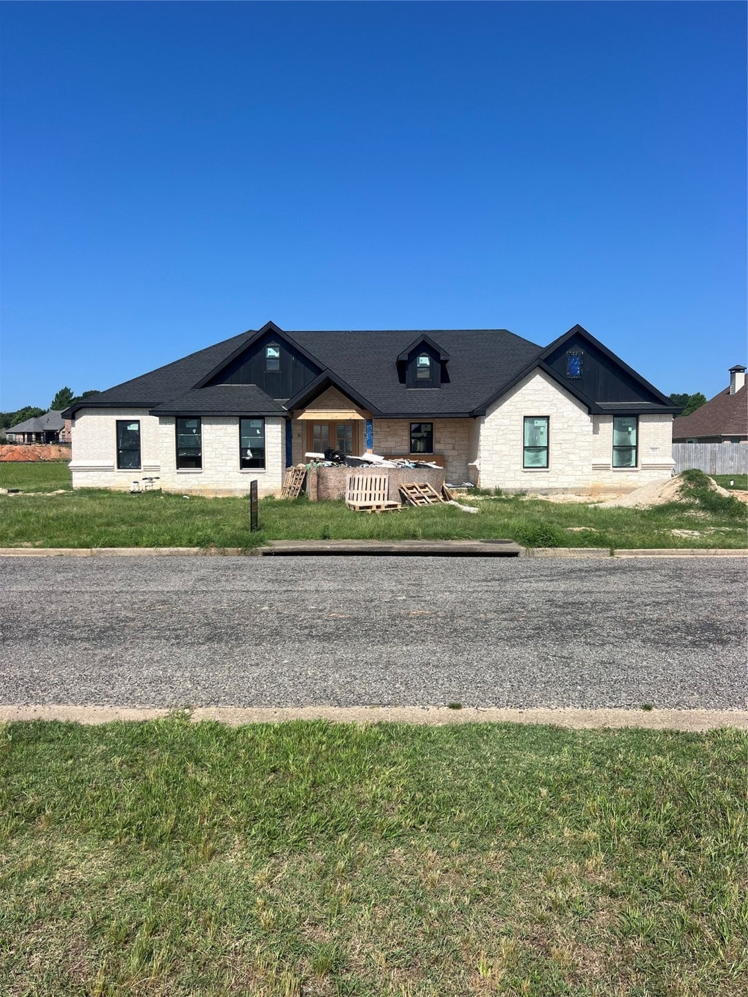 Pending $525,000