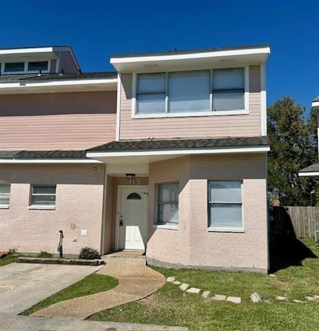 113 Lake Lynn Dr, Harvey, LA 70058 - photo 1