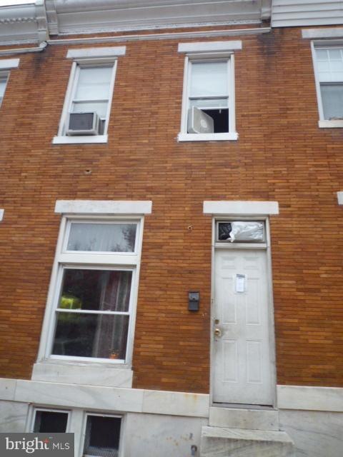 2140 W Lexington St, Baltimore, MD 21223 - photo 1